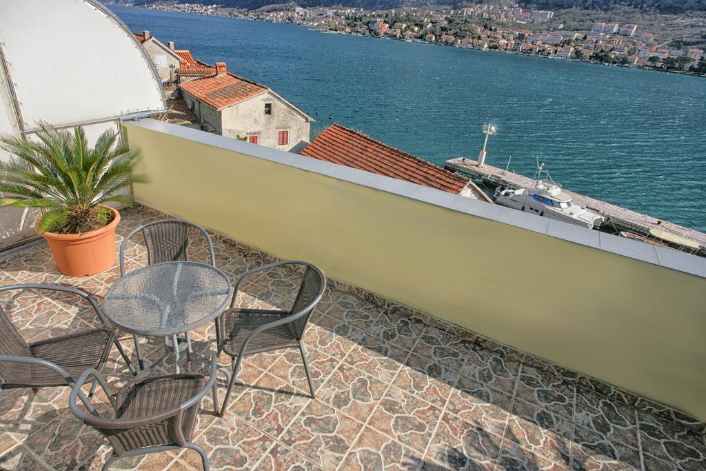 Apartments Bella Vista Kotor Exteriör bild